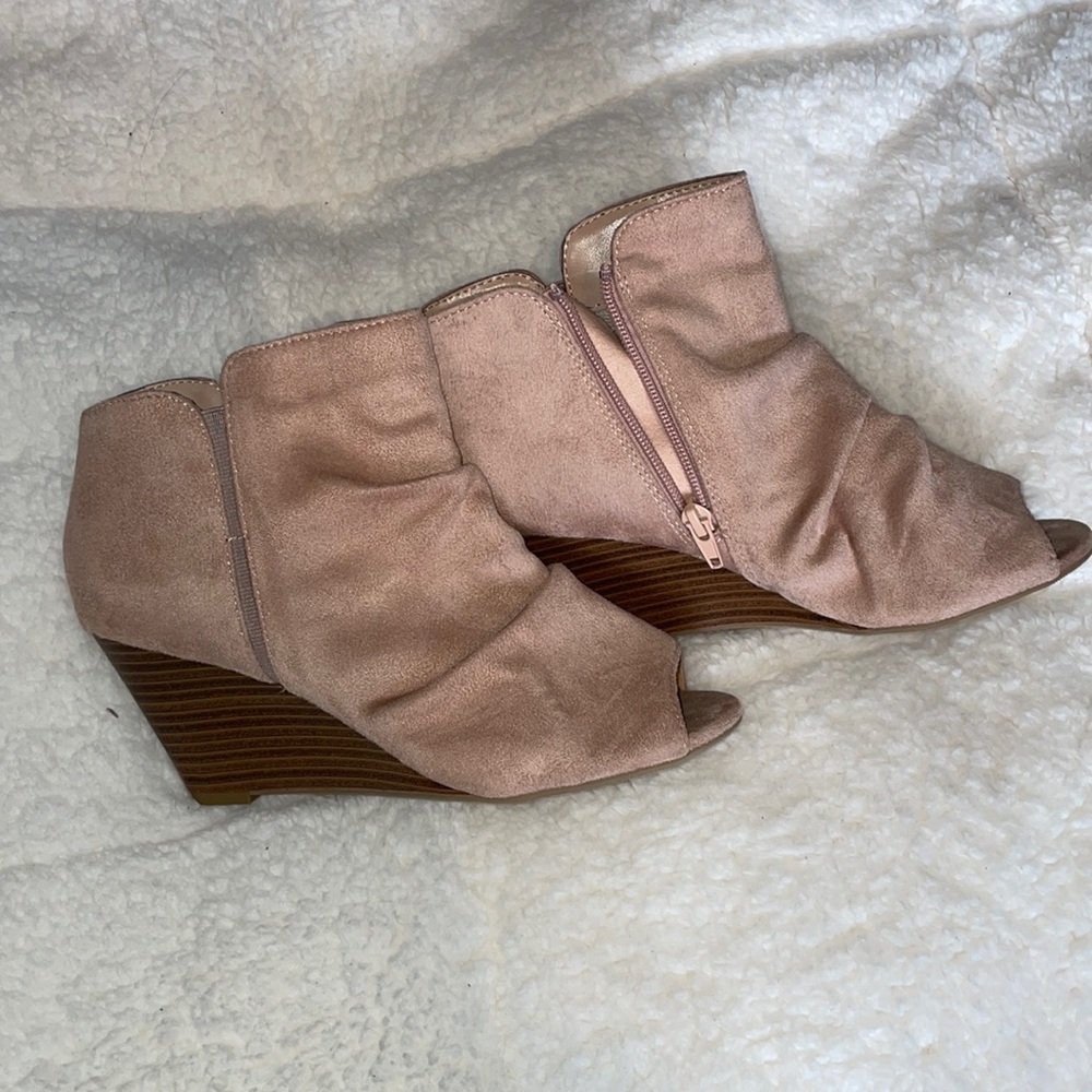 Tan Suede Open toe, wedged, bootie